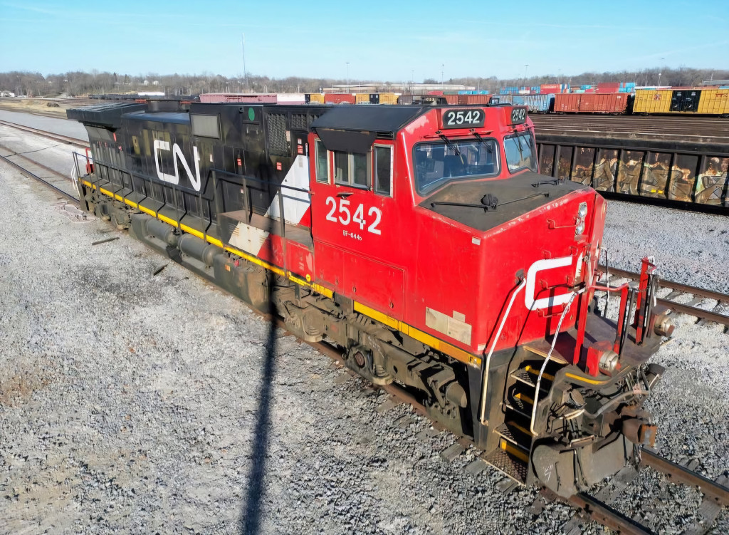 CN 2542